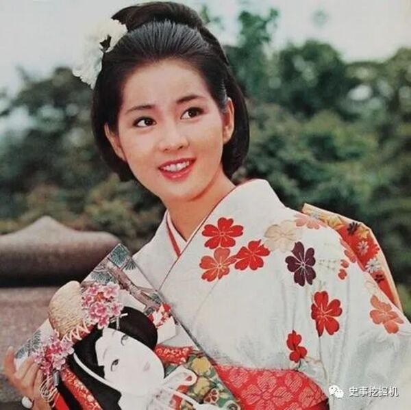 6park Com 日本早期最美的25位女优 每一位都是角色美人